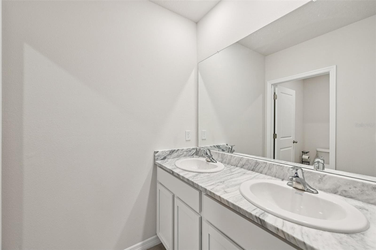 Single Family Residence at 5129 ADEGA WAY, BRADENTON, photo 22 of 33