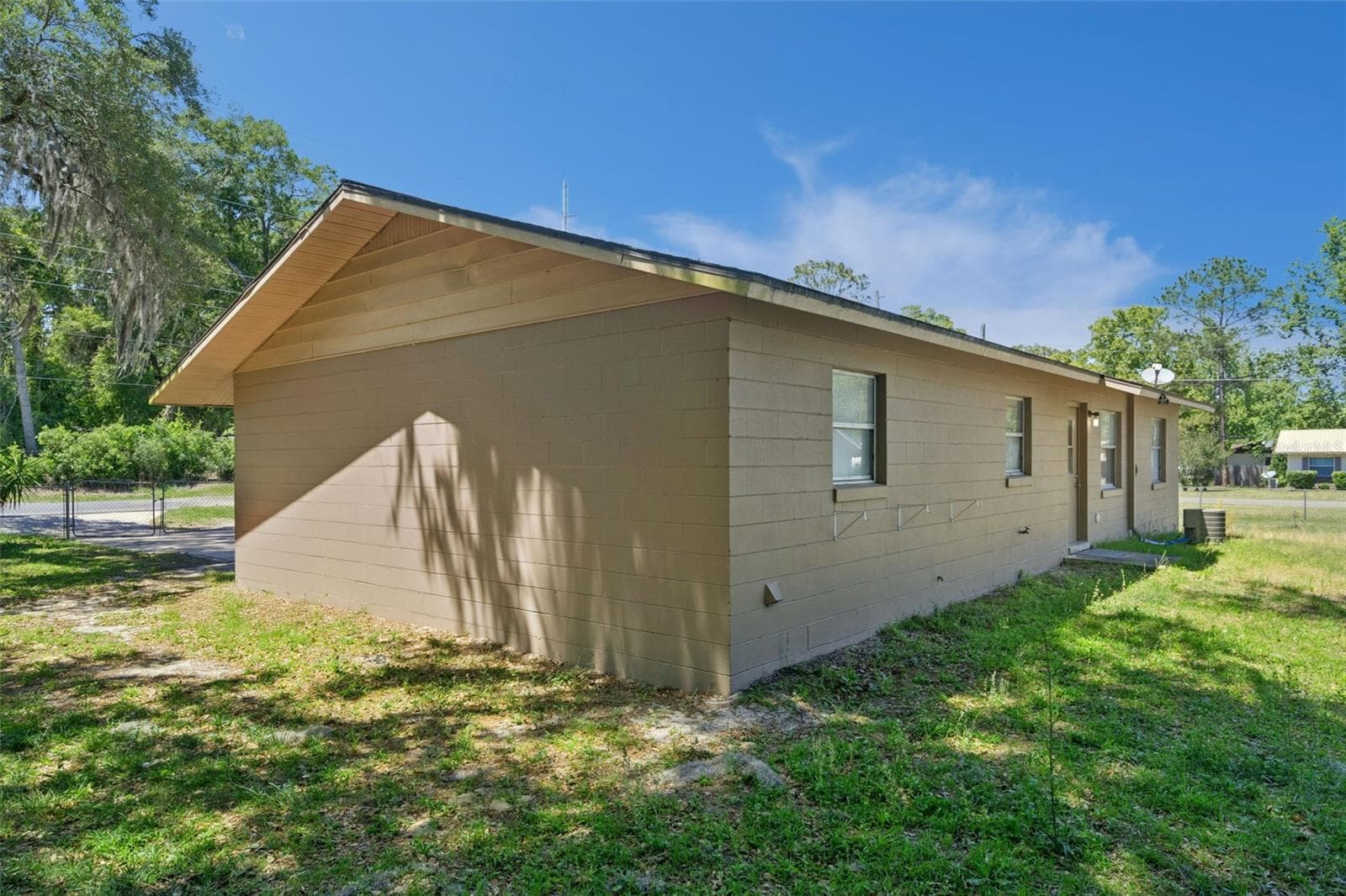 Single Family Residence at 4225 NE 25TH AVE, OCALA, photo 14 of 16