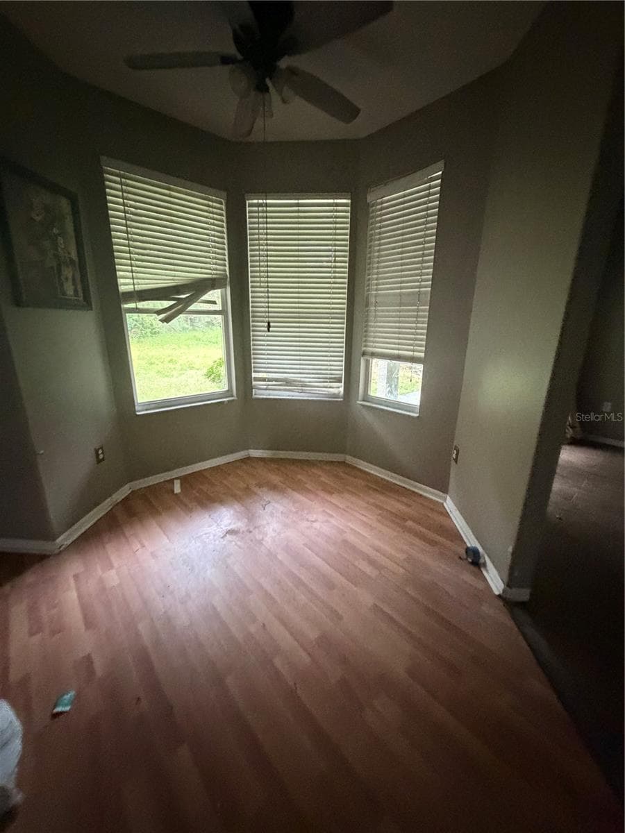 Single Family Residence at 13145 OAK FOREST AVE, BROOKSVILLE, photo 14 of 24
