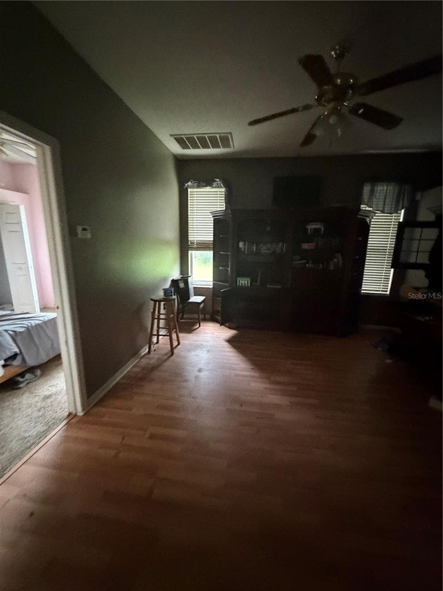 Single Family Residence at 13145 OAK FOREST AVE, BROOKSVILLE, photo 18 of 24