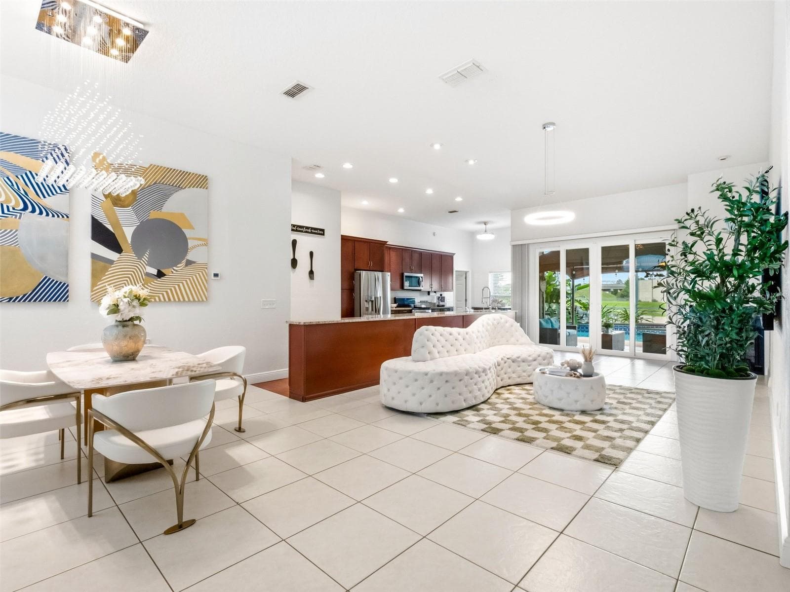 Single Family Residence at 11883 HARTFORDSHIRE WAY, ORLANDO, photo 10 of 51