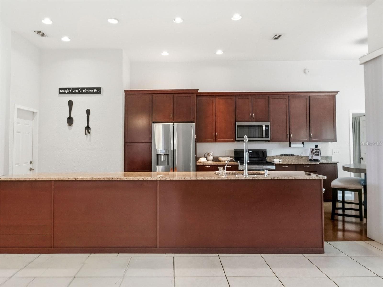 Single Family Residence at 11883 HARTFORDSHIRE WAY, ORLANDO, photo 16 of 51