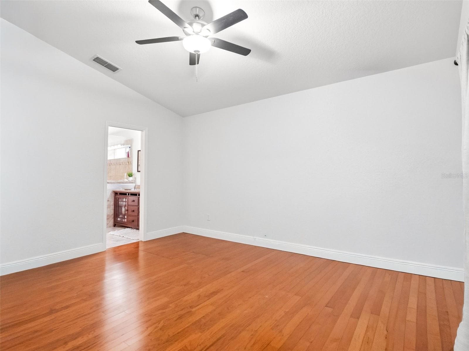Single Family Residence at 11883 HARTFORDSHIRE WAY, ORLANDO, photo 28 of 51