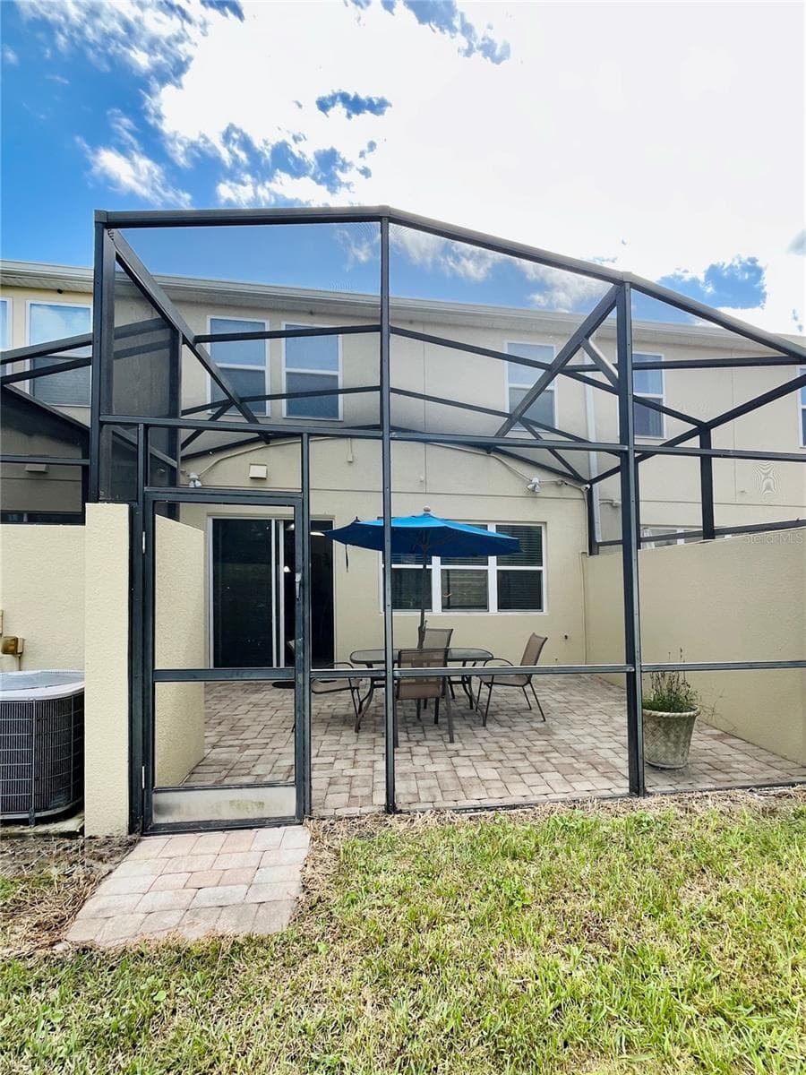 Townhouse at 3217 TOCOA CIR, KISSIMMEE, photo 9 of 31