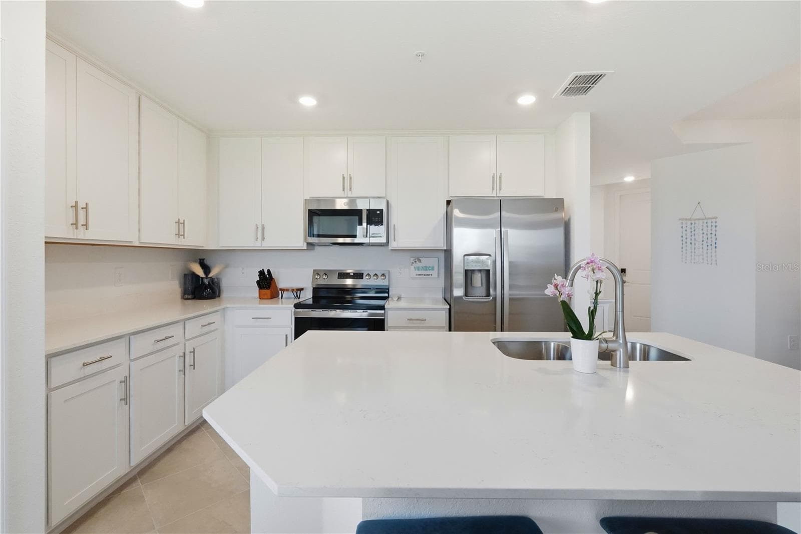 Condominium at 17565 OPAL SAND DR #208, VENICE, photo 11 of 44