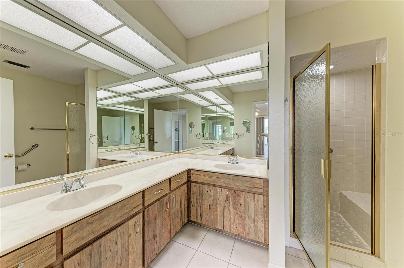 Primary Bathroom - 1602 VIKKI CT, VENICE