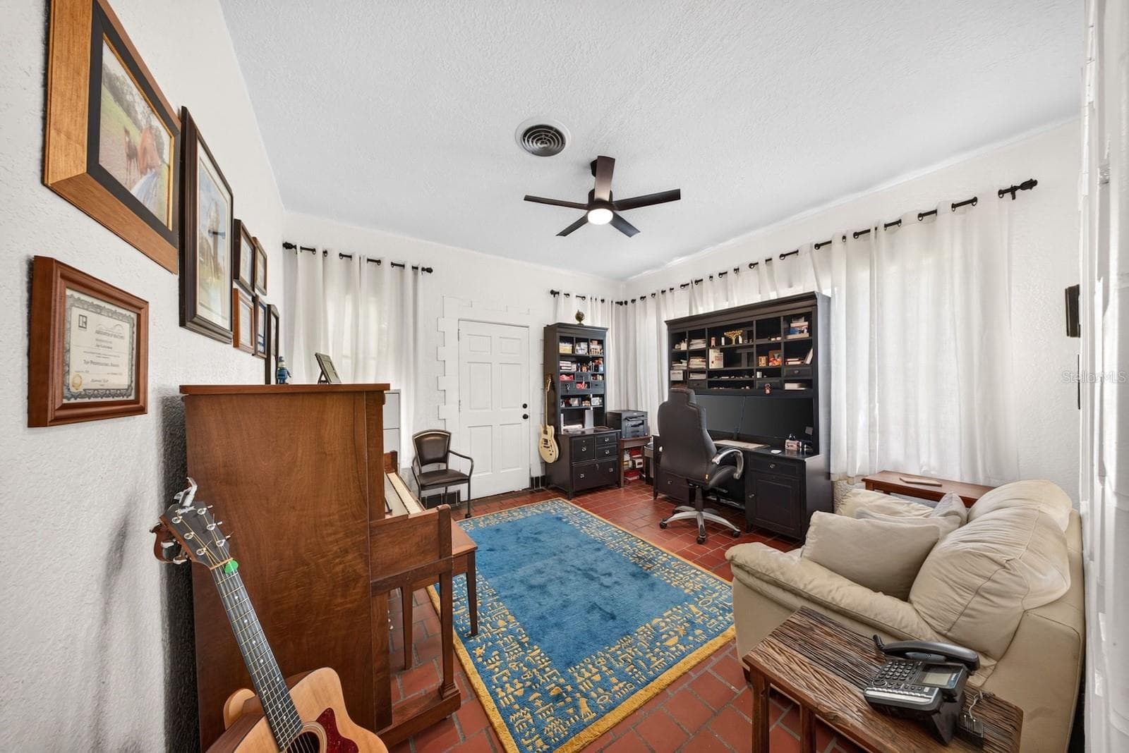 Historic Lakeland Home - 1410 ELGIN ST, LAKELAND