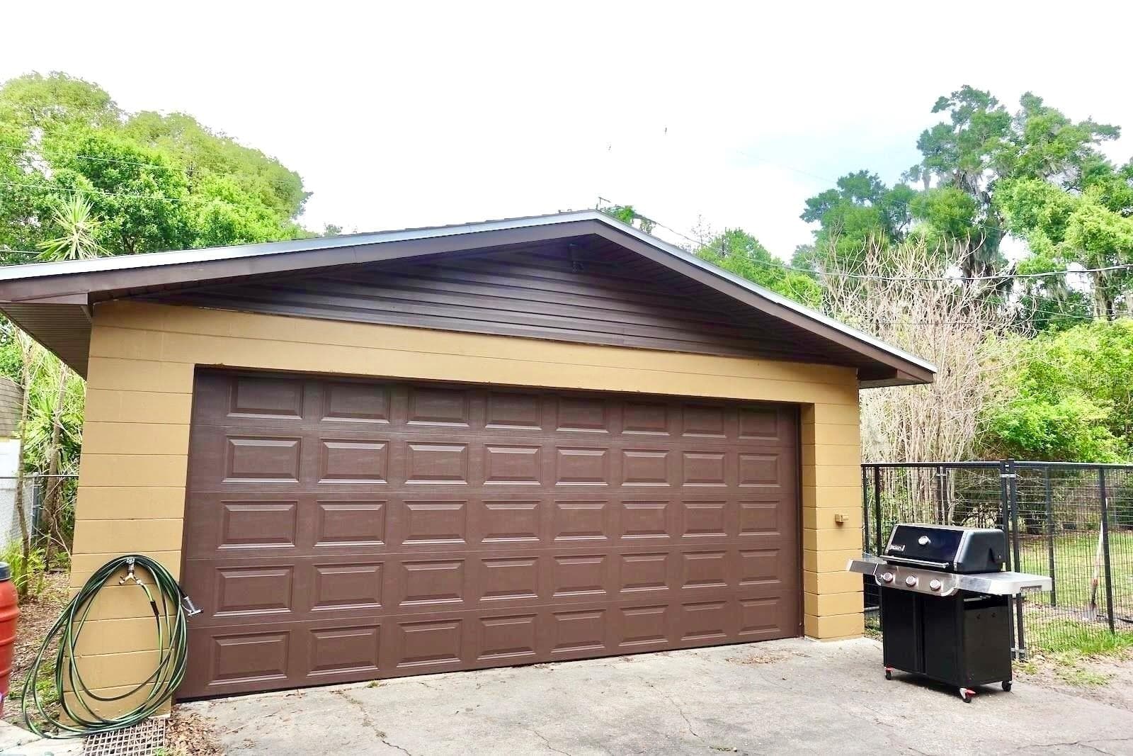Historic Lakeland Home - 1410 ELGIN ST, LAKELAND