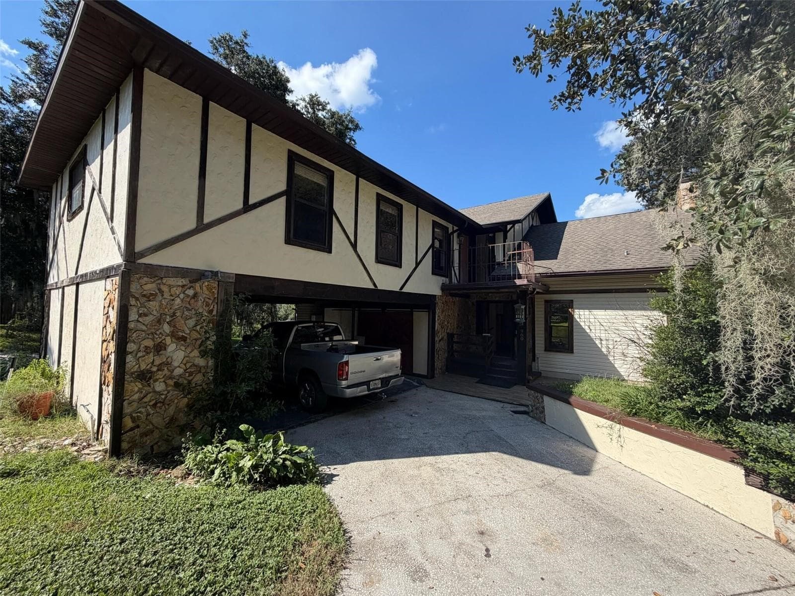 Single Family Residence at 960 LAKE COVE TRL, LAKELAND, photo 2 of 77