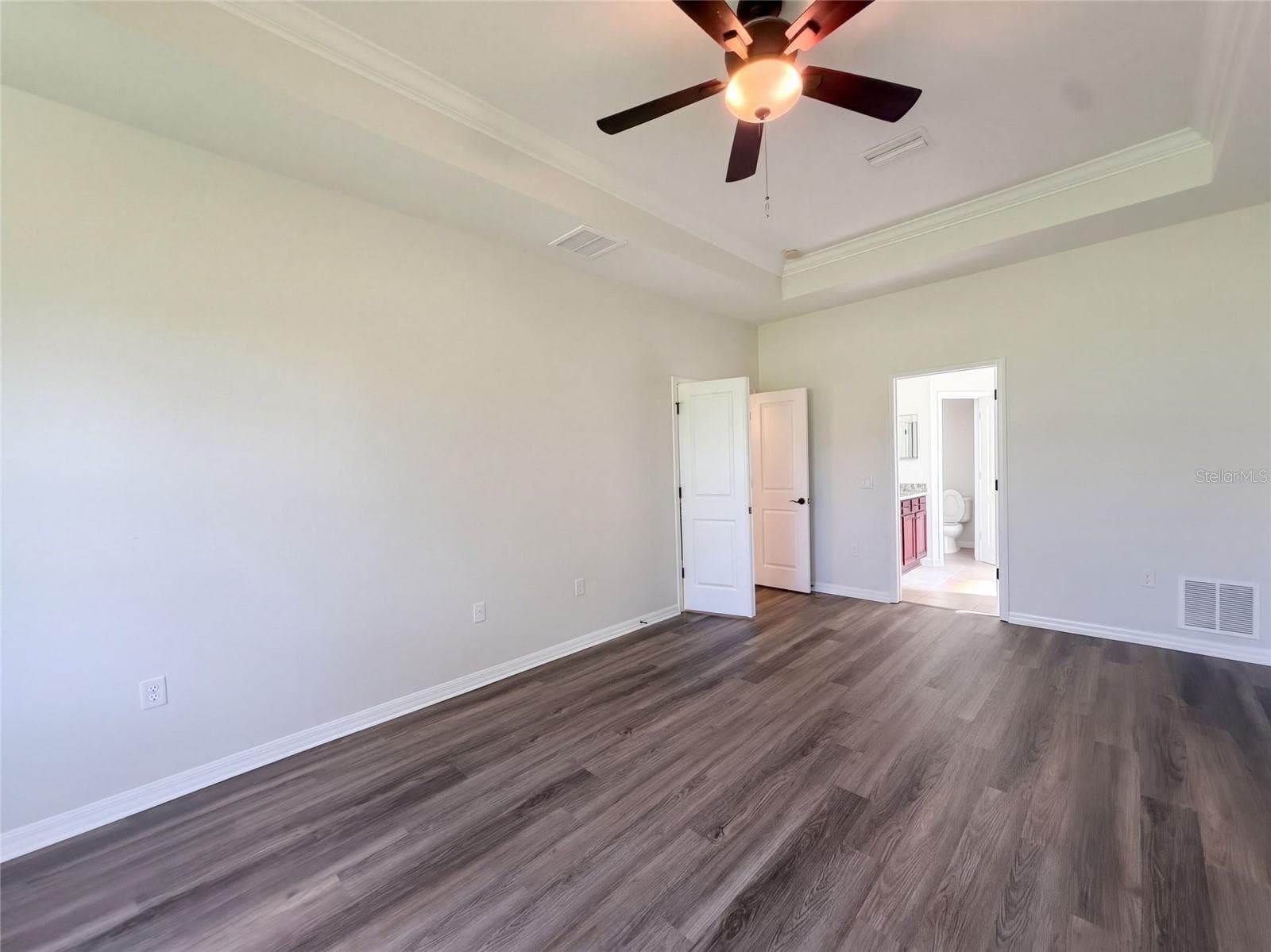 Single Family Residence at 20009 OUTPOST POINT DR, TAMPA, photo 11 of 27
