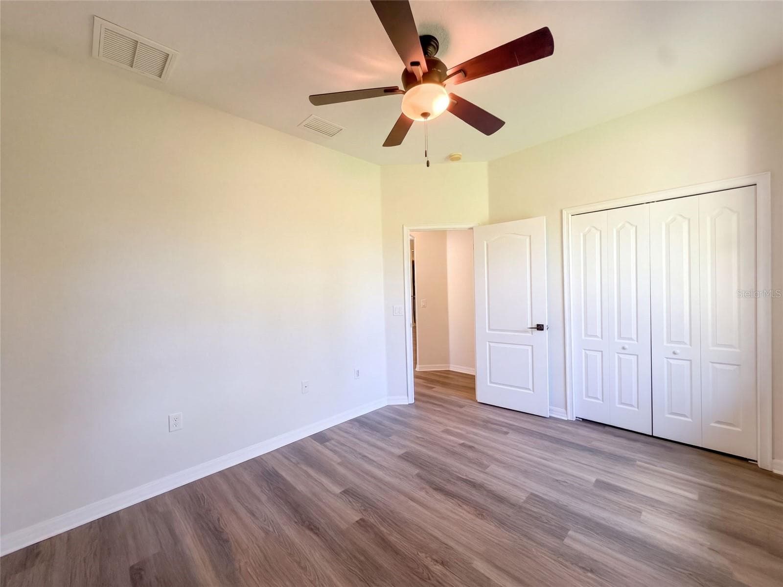 Single Family Residence at 20009 OUTPOST POINT DR, TAMPA, photo 19 of 27
