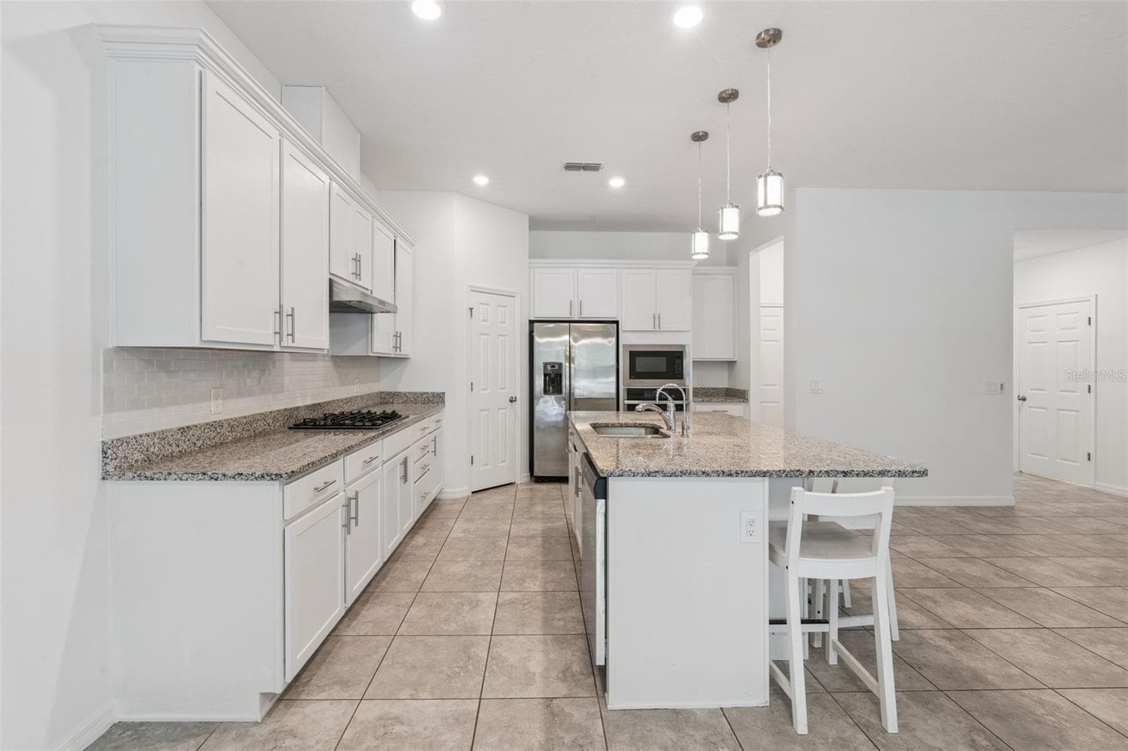 Single Family Residence at 2265 EMERALD SPRINGS DR, APOPKA, photo 8 of 48