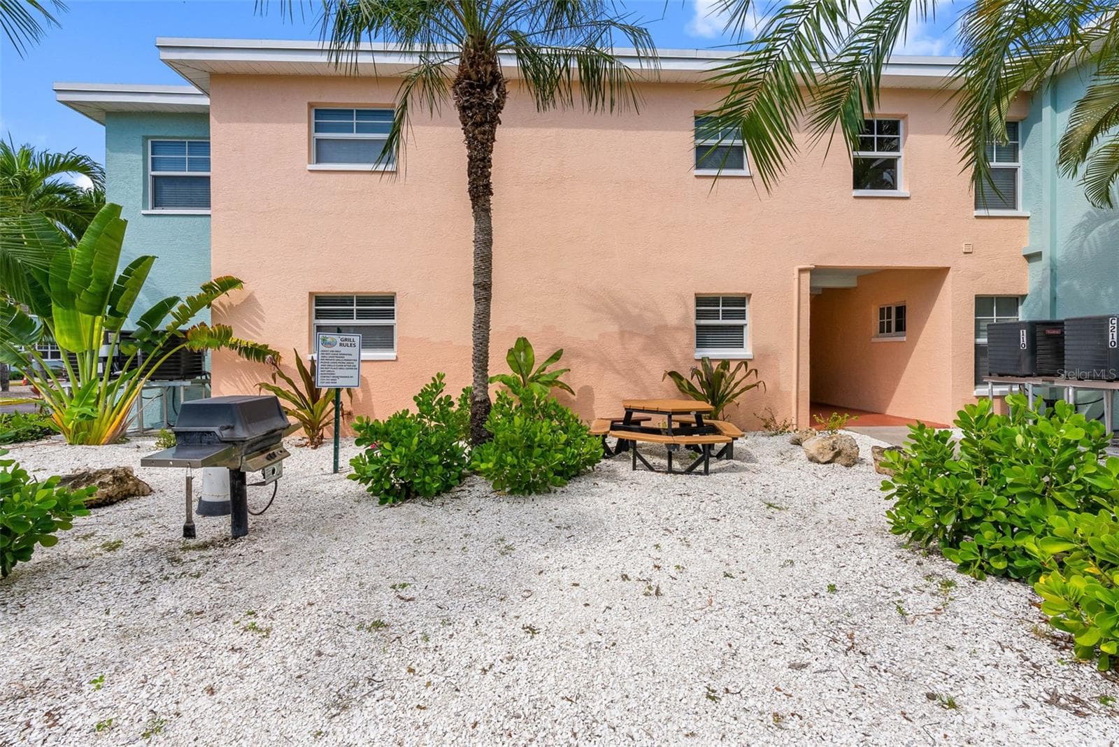 Condo - Hotel at 19417 GULF BLVD #C105, INDIAN SHORES, photo 31 of 46