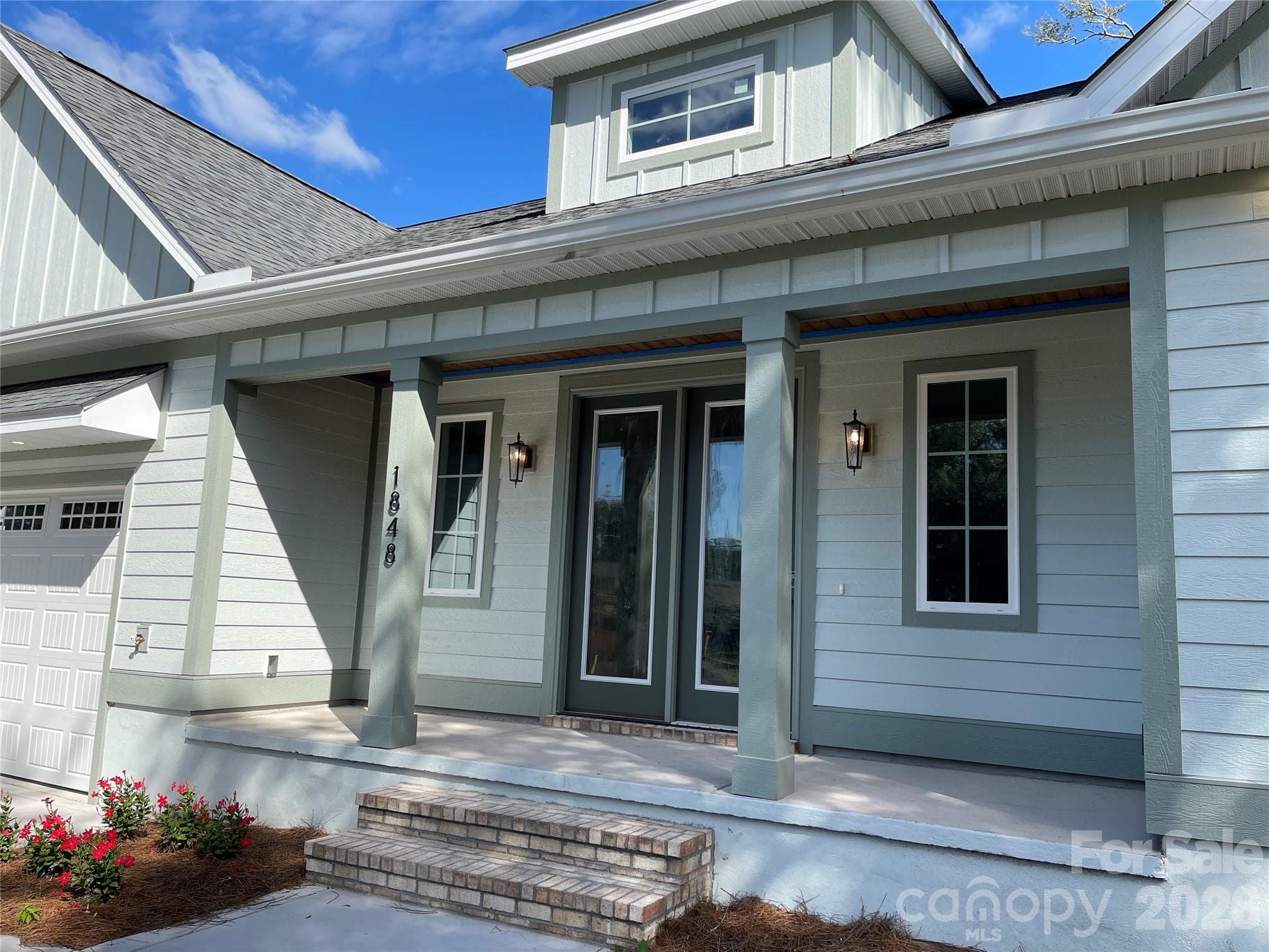 Single Family Residence at 1848 Oak Harbor Drive SW, Ocean Isle Beach, photo 4 of 12