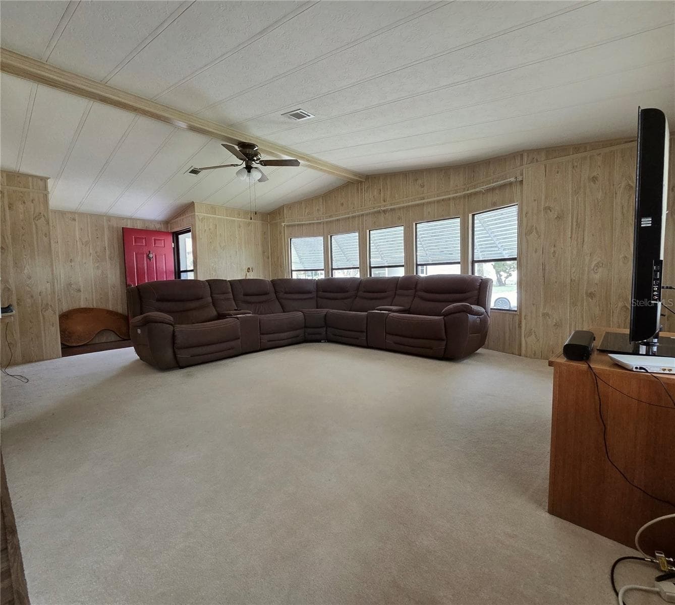 Manufactured Home at 2430 FAIRBLUFF RD #1556, ZELLWOOD, photo 8 of 40