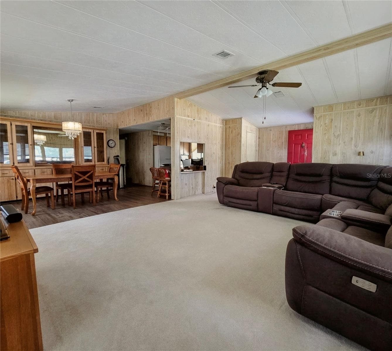 Manufactured Home at 2430 FAIRBLUFF RD #1556, ZELLWOOD, photo 9 of 40