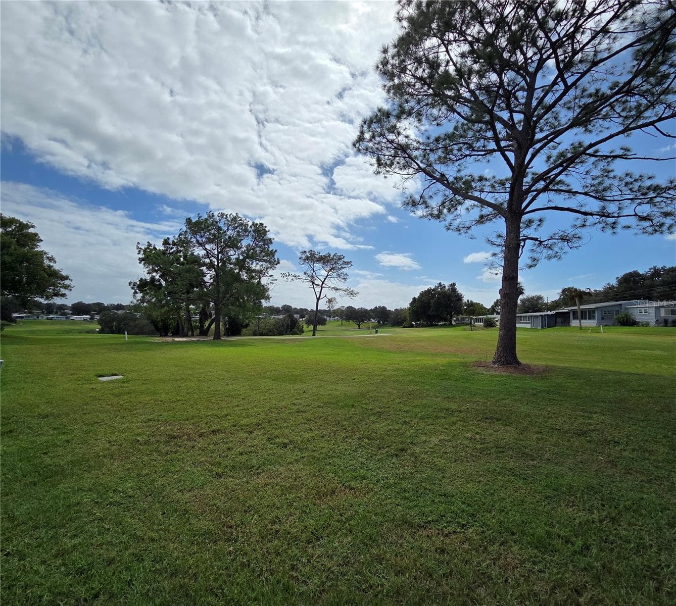Manufactured Home at 2430 FAIRBLUFF RD #1556, ZELLWOOD, photo 25 of 40
