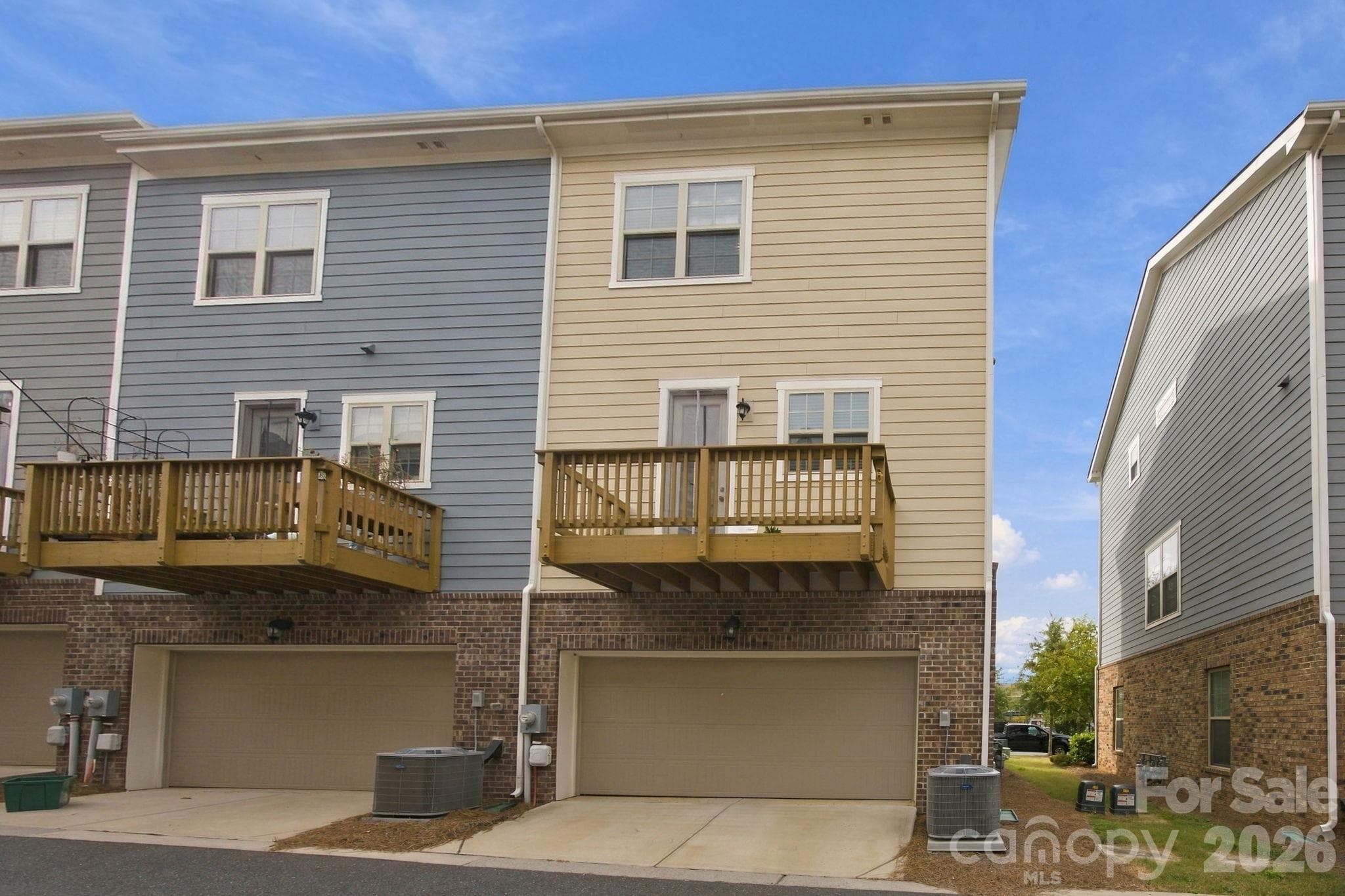 Townhouse at 1021 Doveridge Street, Charlotte, photo 25 of 32
