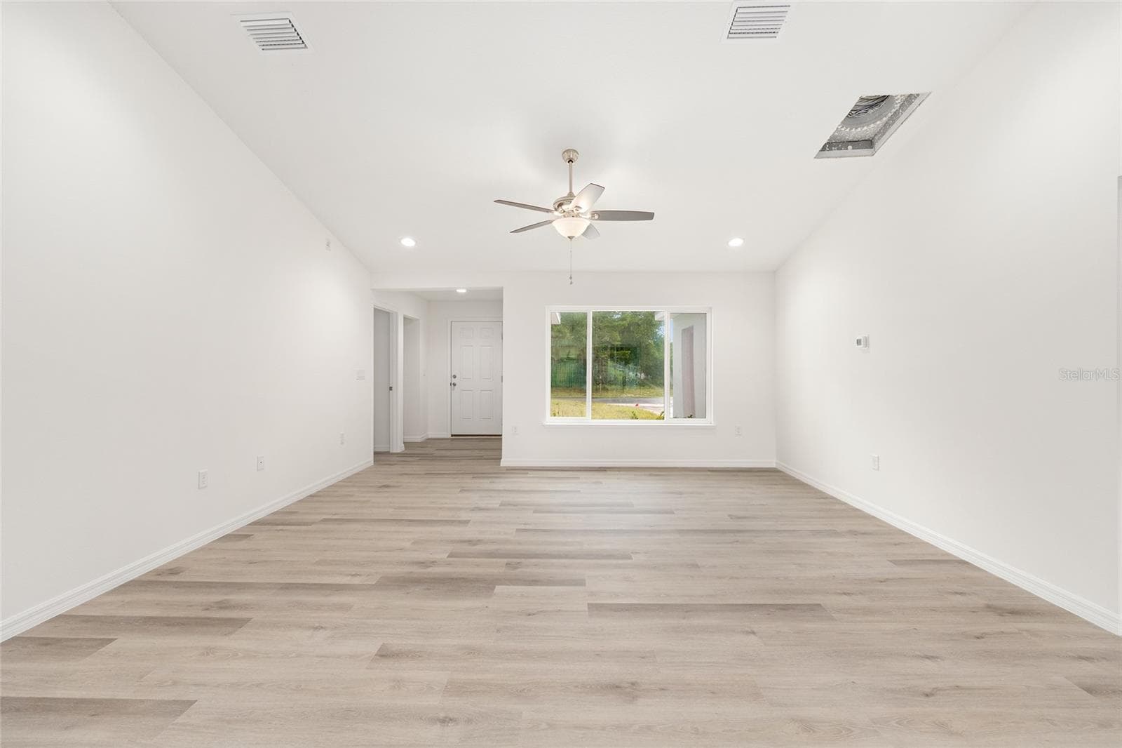 Living Room - 14421 SW 77TH AVE, OCALA