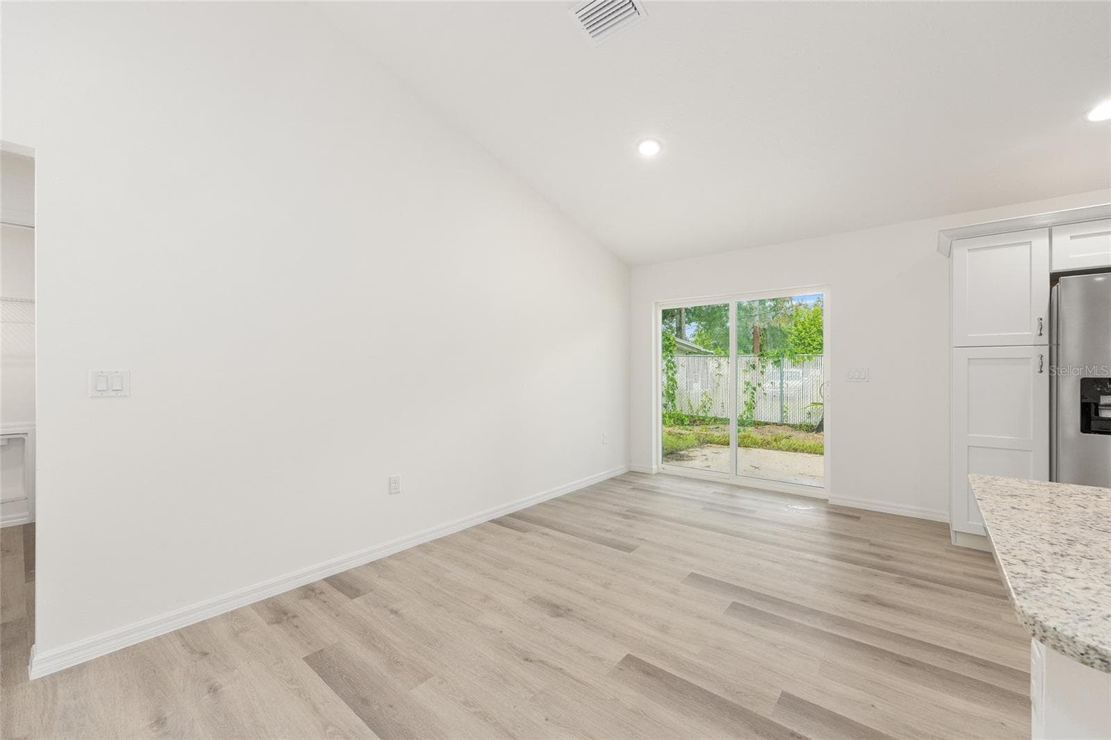 Living Room - 14421 SW 77TH AVE, OCALA