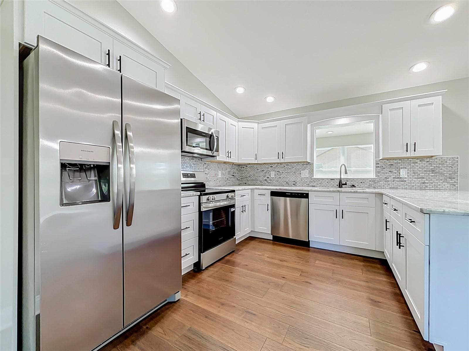 Single Family Residence at 4441 IRIS ST N, LAKELAND, photo 9 of 54
