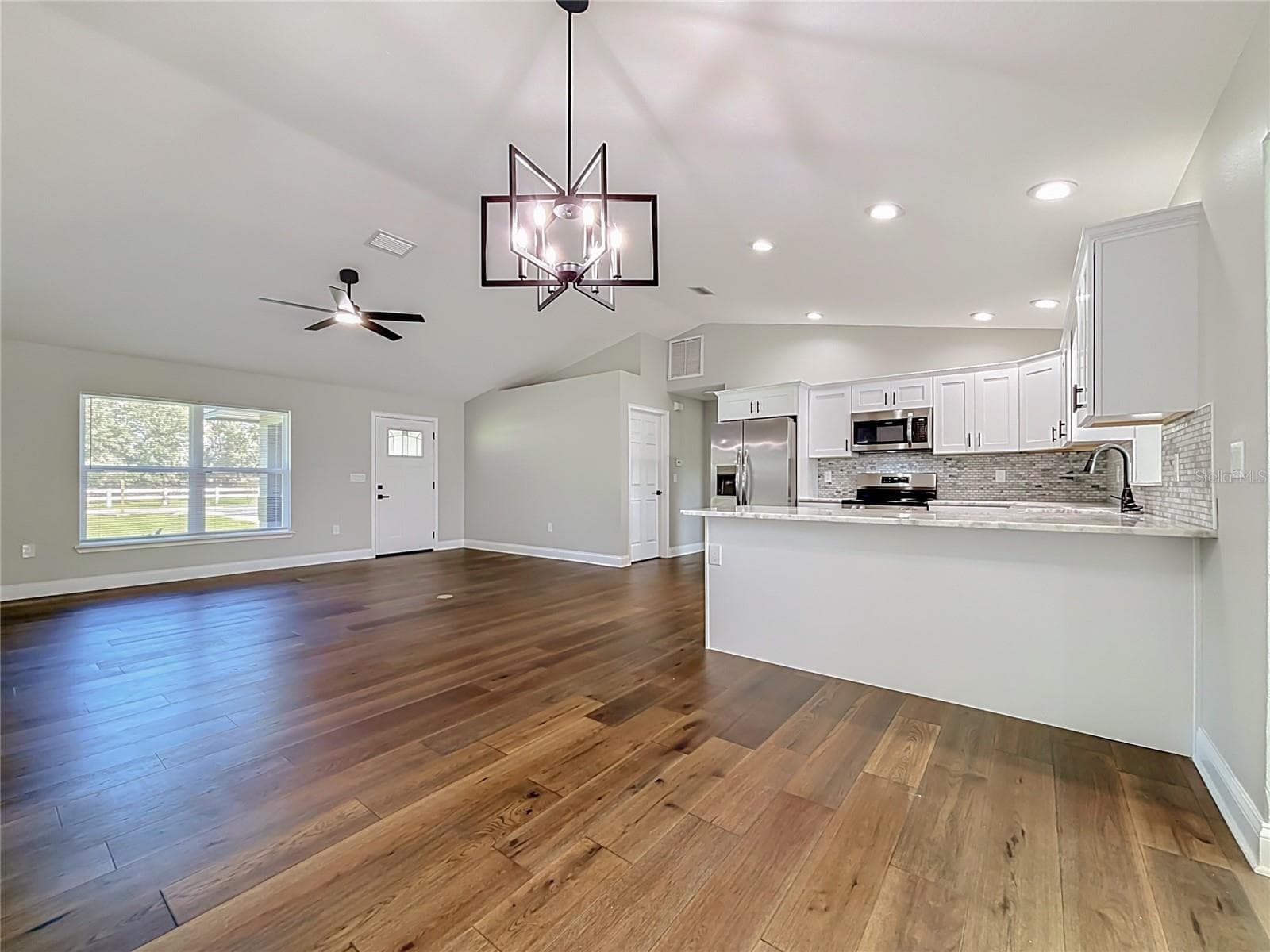 Single Family Residence at 4441 IRIS ST N, LAKELAND, photo 17 of 54