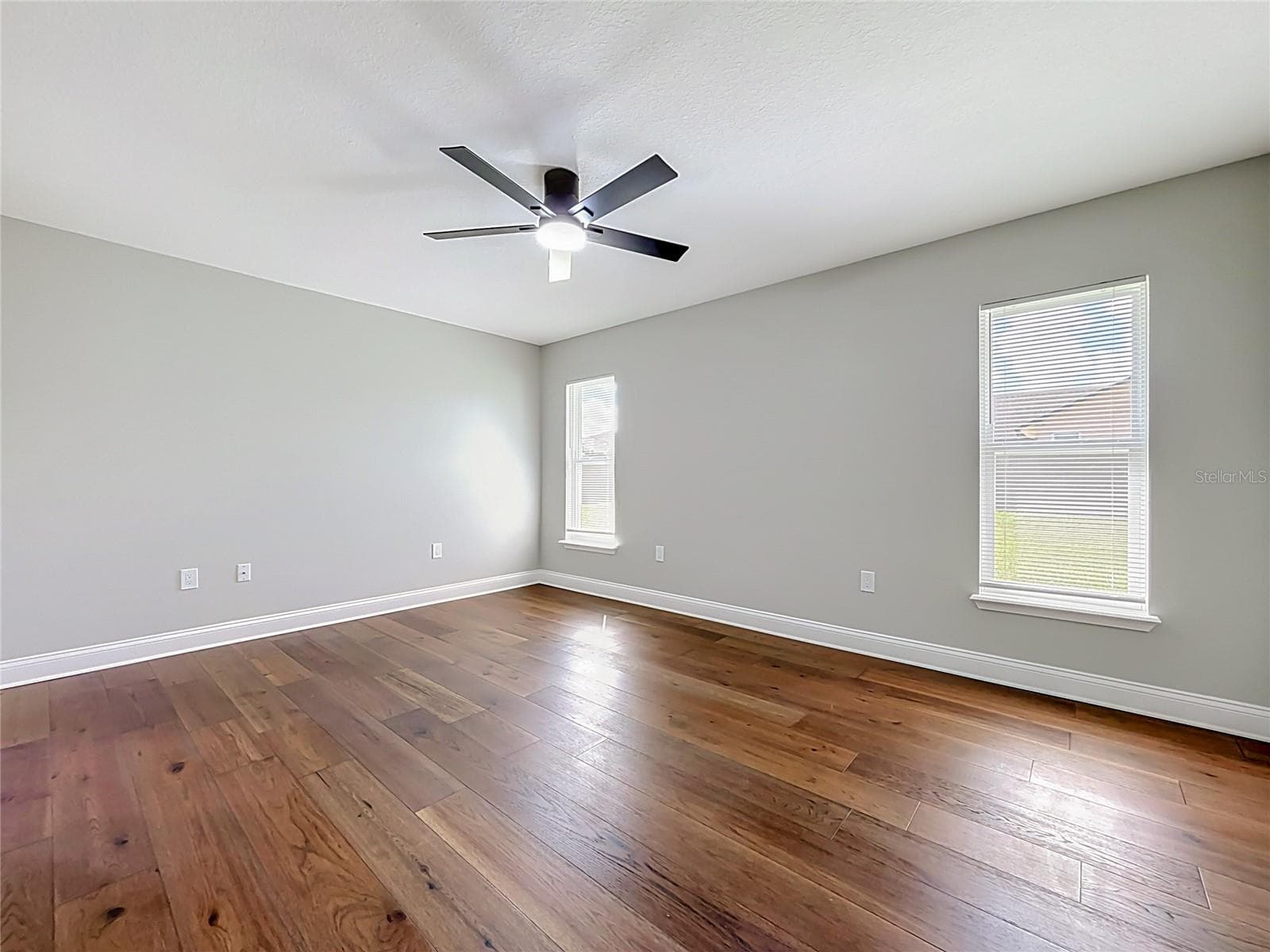Single Family Residence at 4441 IRIS ST N, LAKELAND, photo 29 of 54