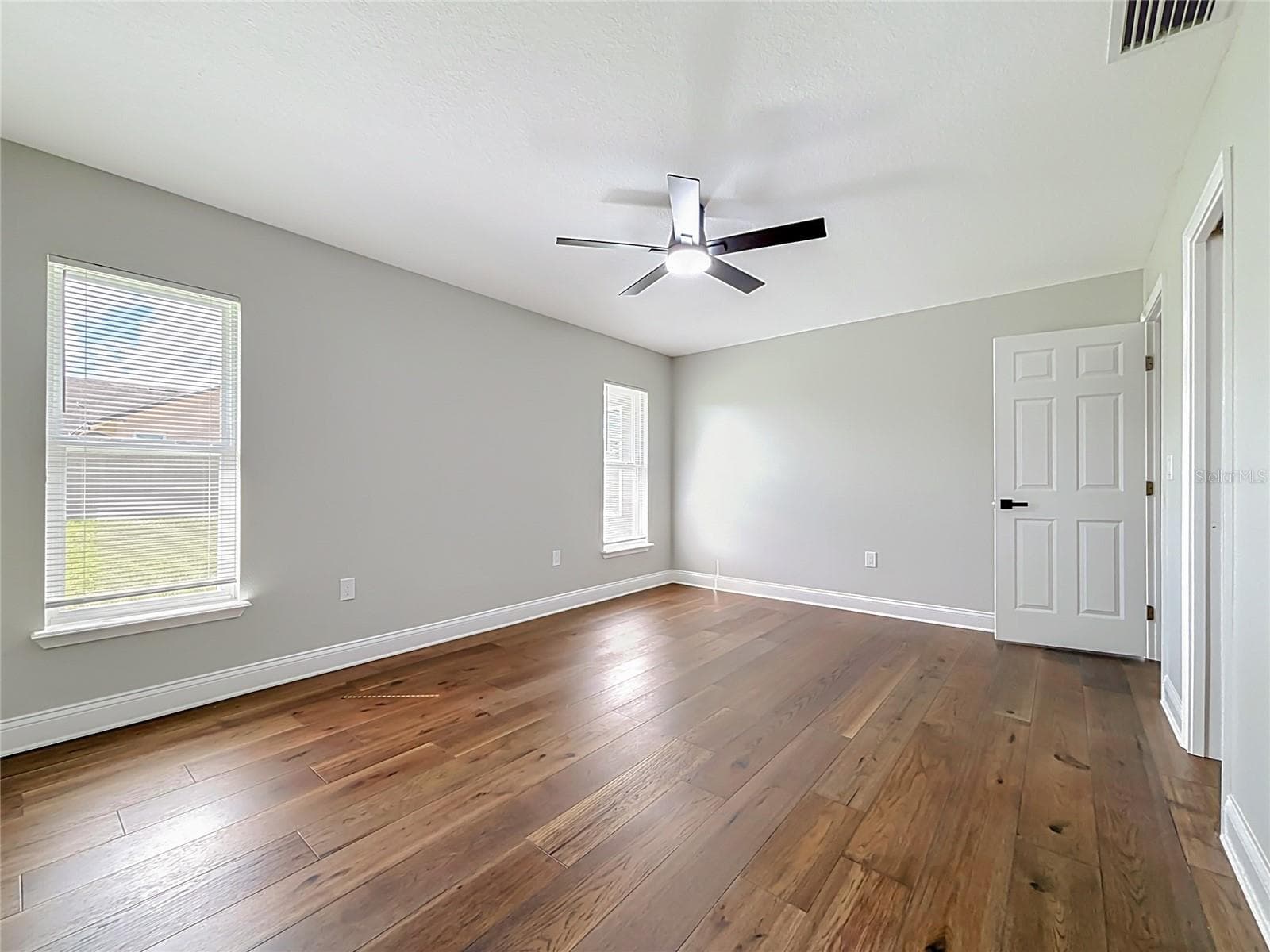 Single Family Residence at 4441 IRIS ST N, LAKELAND, photo 33 of 54