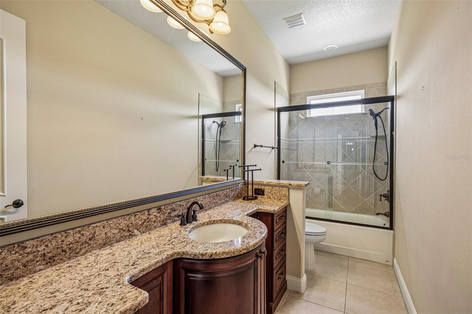 Hall Bath - Upstairs - 12125 STONELAKE RANCH BLVD, THONOTOSASSA