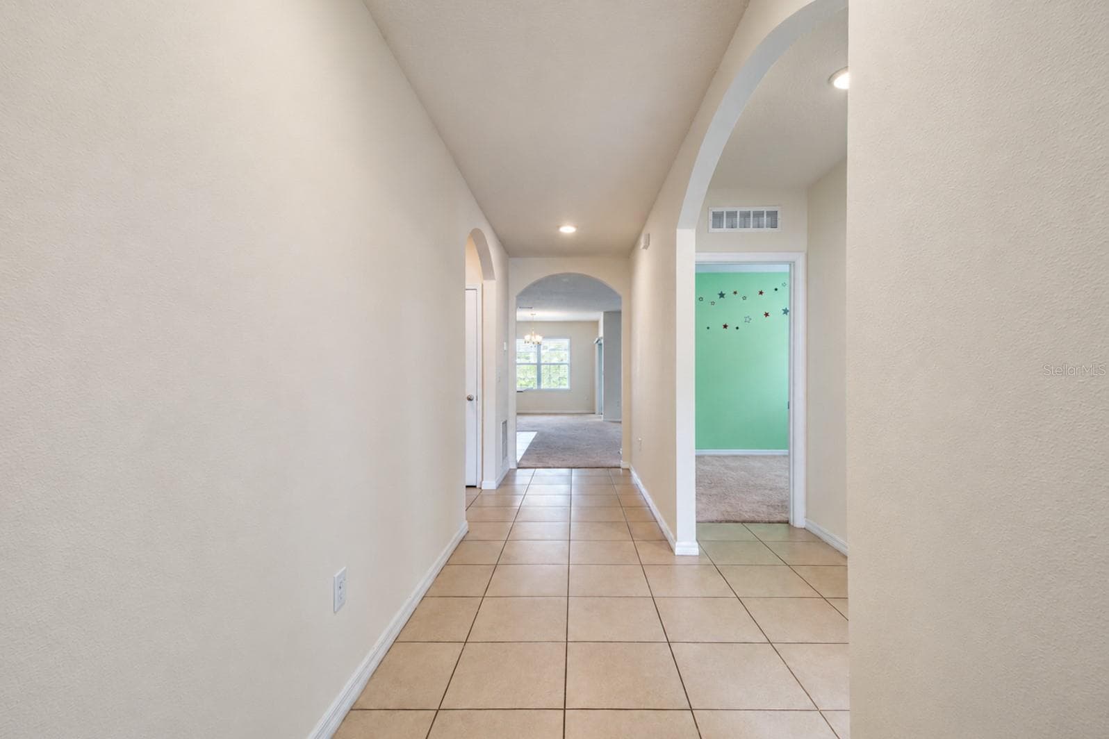 Single Family Residence at 1895 CASSIDY KNOLL DR, KISSIMMEE, photo 6 of 36