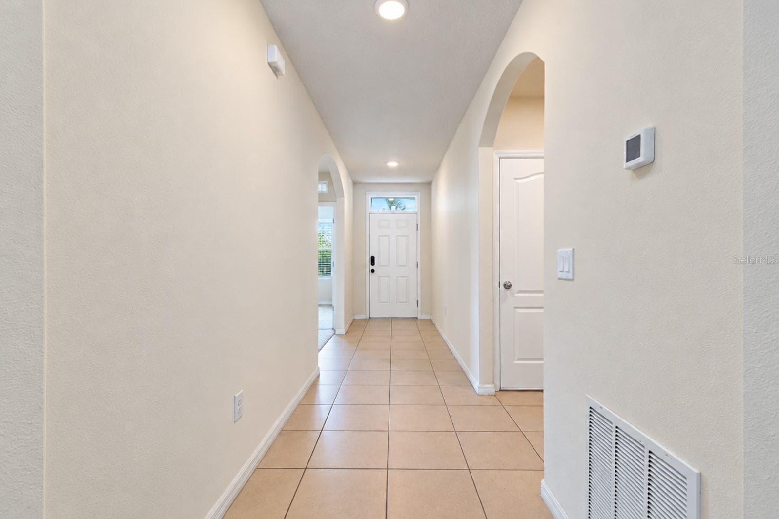 Single Family Residence at 1895 CASSIDY KNOLL DR, KISSIMMEE, photo 7 of 36