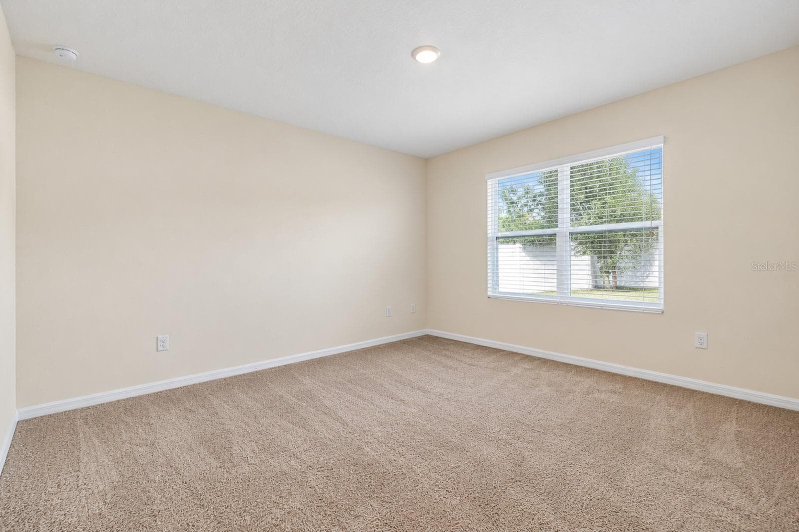 Single Family Residence at 1895 CASSIDY KNOLL DR, KISSIMMEE, photo 16 of 36