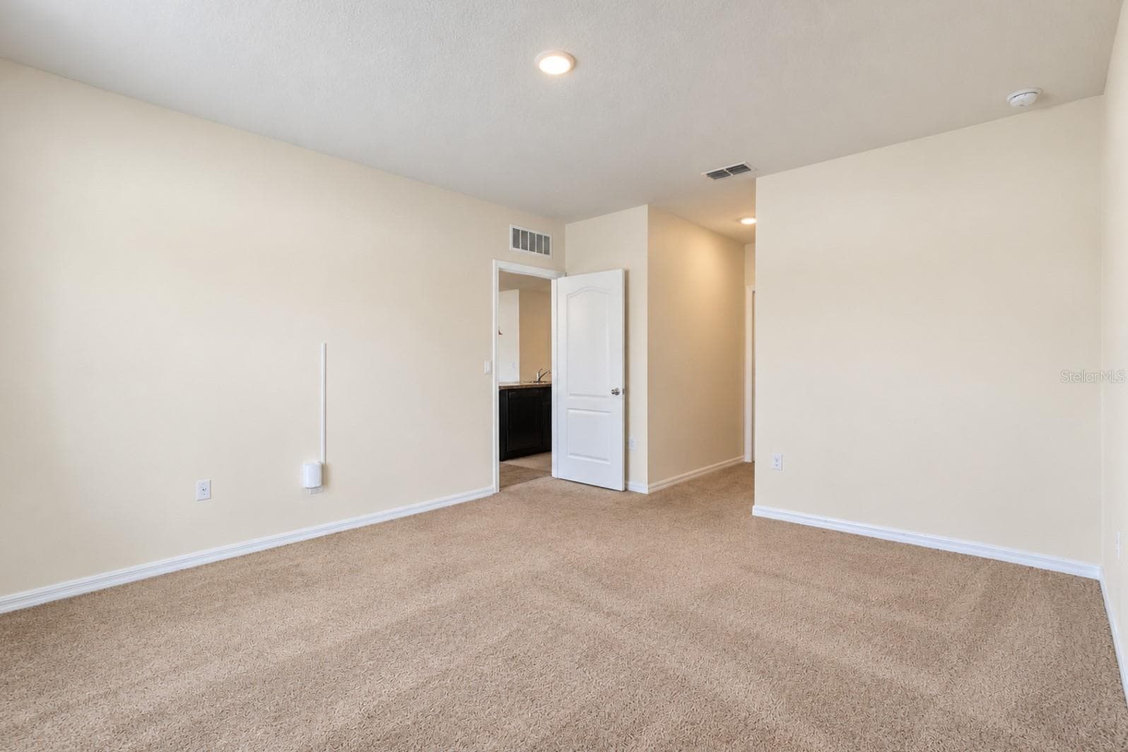 Single Family Residence at 1895 CASSIDY KNOLL DR, KISSIMMEE, photo 17 of 36