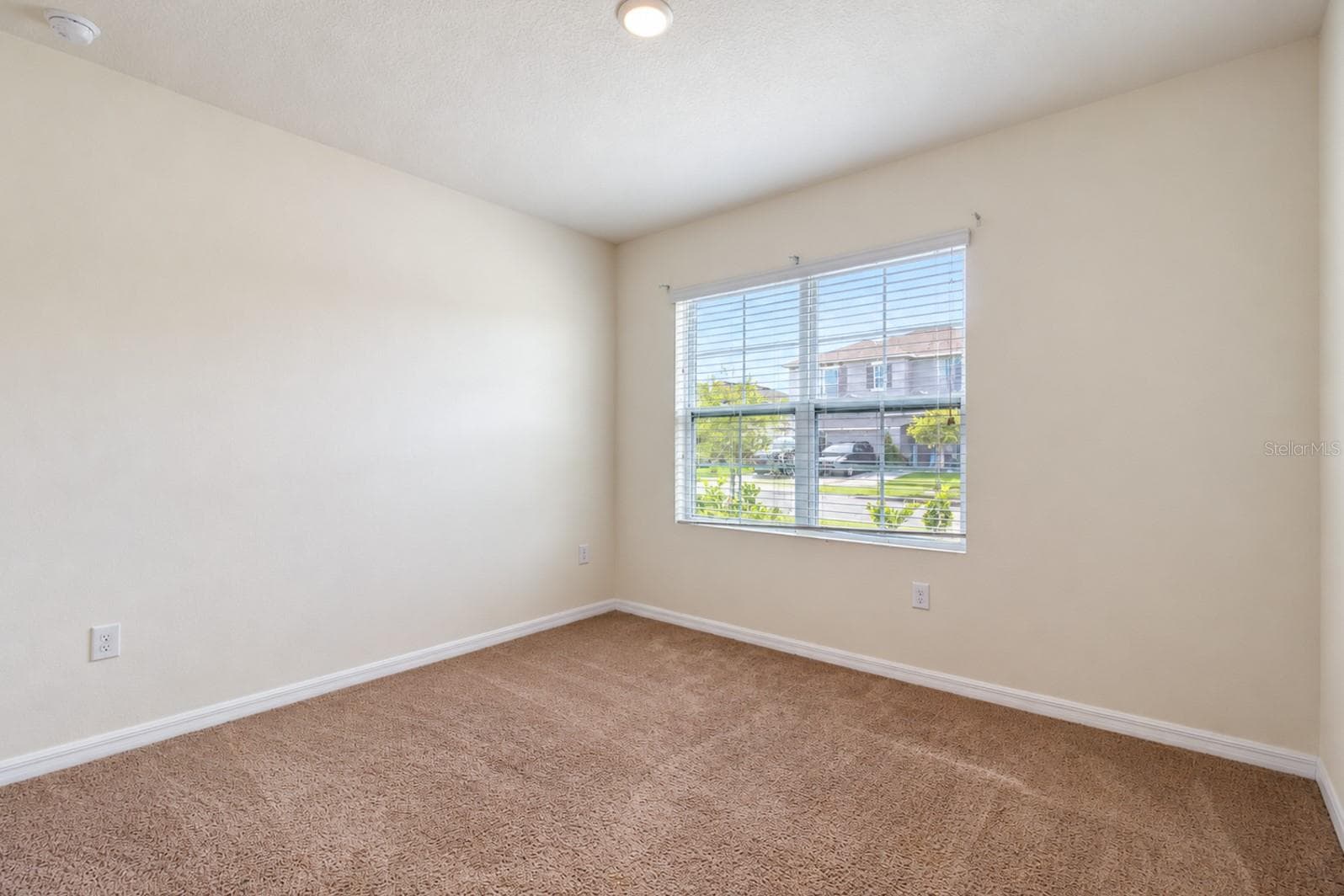 Single Family Residence at 1895 CASSIDY KNOLL DR, KISSIMMEE, photo 24 of 36