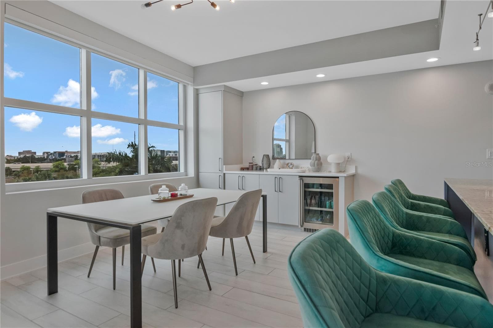 Condominium at 1120 E KENNEDY BLVD #419, TAMPA, photo 5 of 55