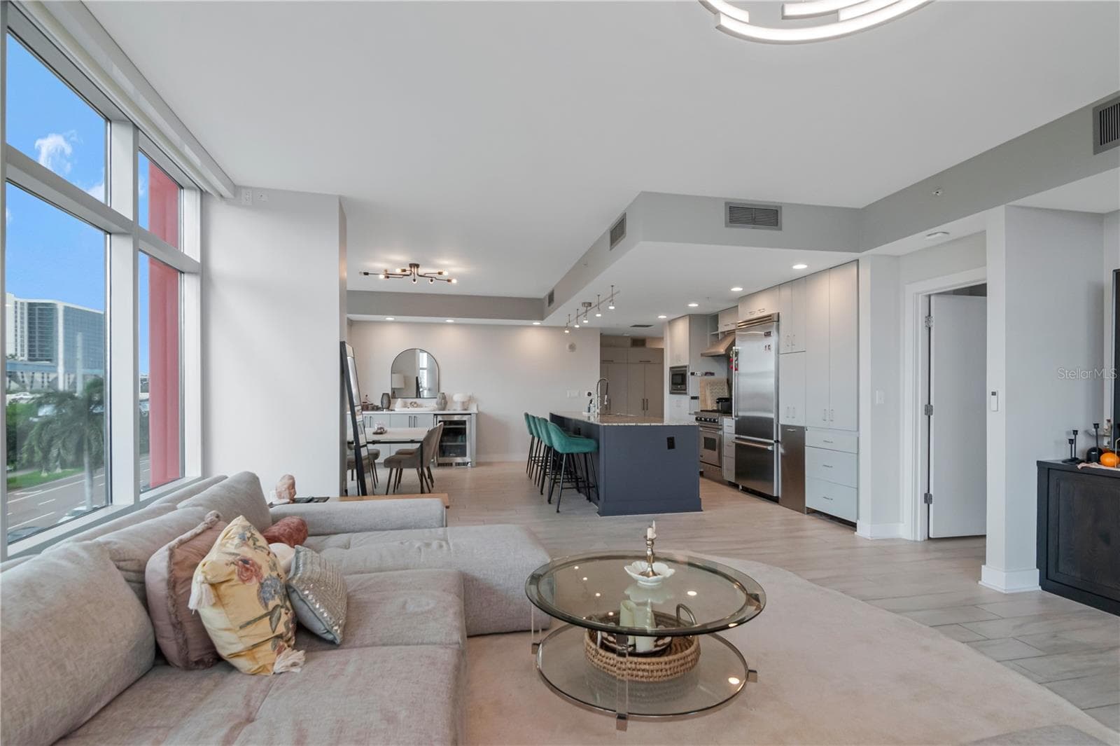 Condominium at 1120 E KENNEDY BLVD #419, TAMPA, photo 21 of 55