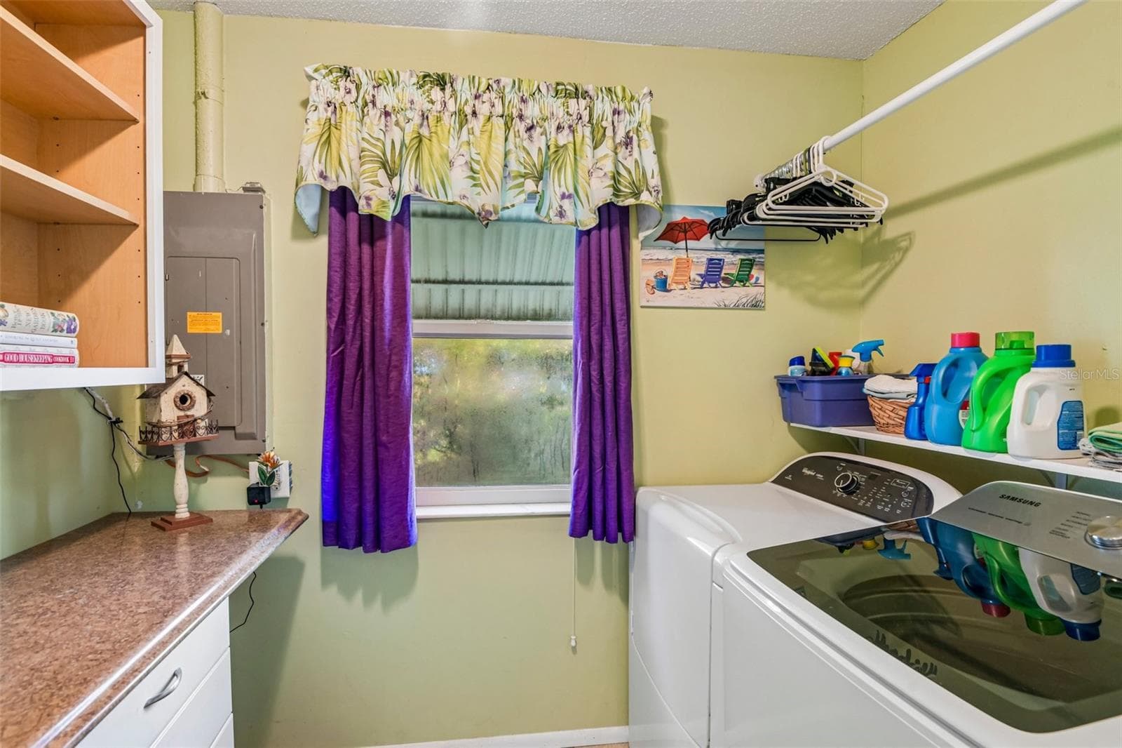 Single Family Residence at 2108 GLEN HEIGHTS PL, LAKELAND, photo 35 of 55