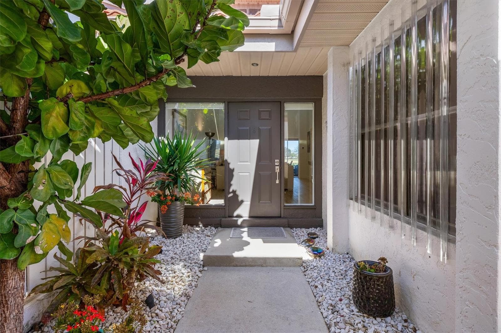 Attractive private entrance and garden - 5021 SAN ROCCO CT, PUNTA GORDA