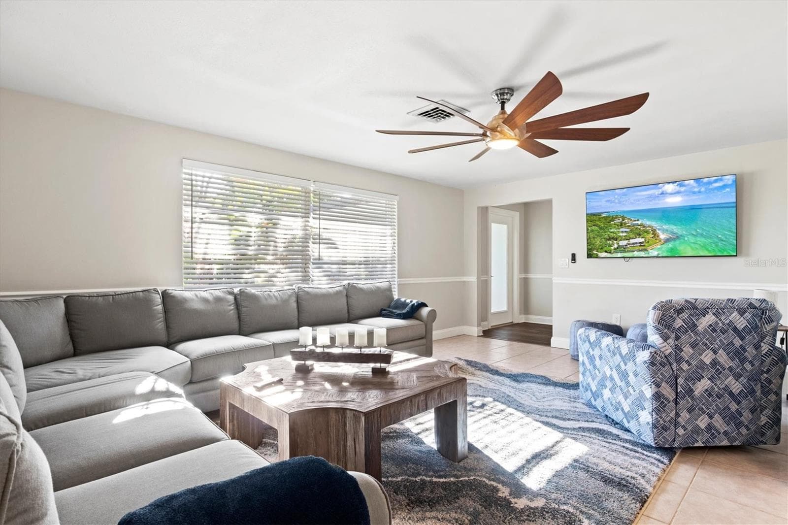 Single Family Residence at 204 MONET DR, NOKOMIS, photo 10 of 46