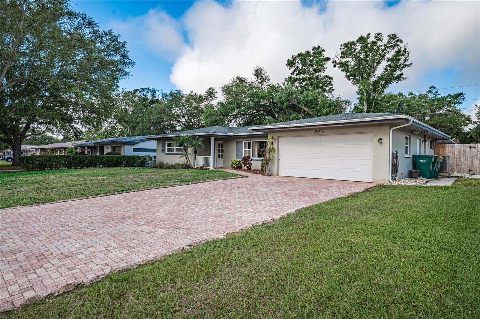 Single Family Residence at 1462 MORROW DR, CLEARWATER, photo 3 of 74