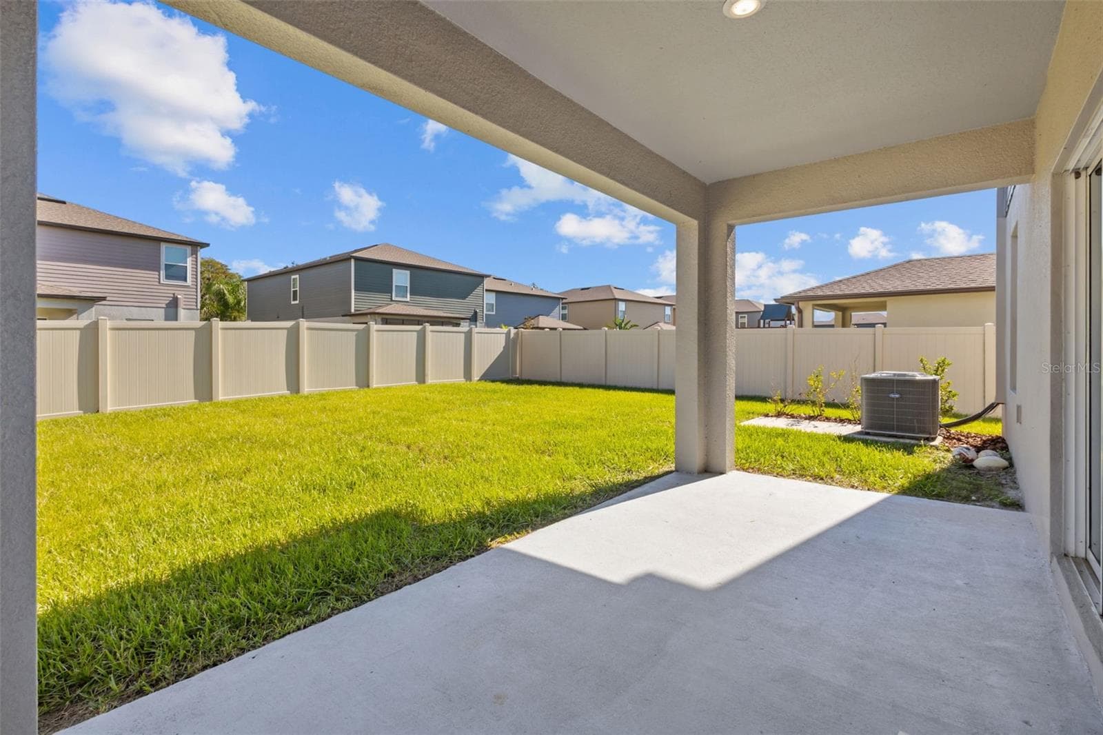Single Family Residence at 11069 FLOURISH DR, LAND O LAKES, photo 19 of 33