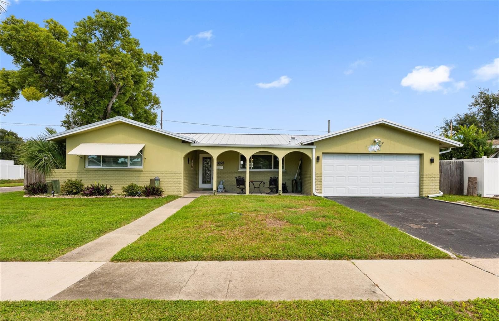 Single Family Residence at 5893 34TH AVE N, ST PETERSBURG, photo 4 of 85