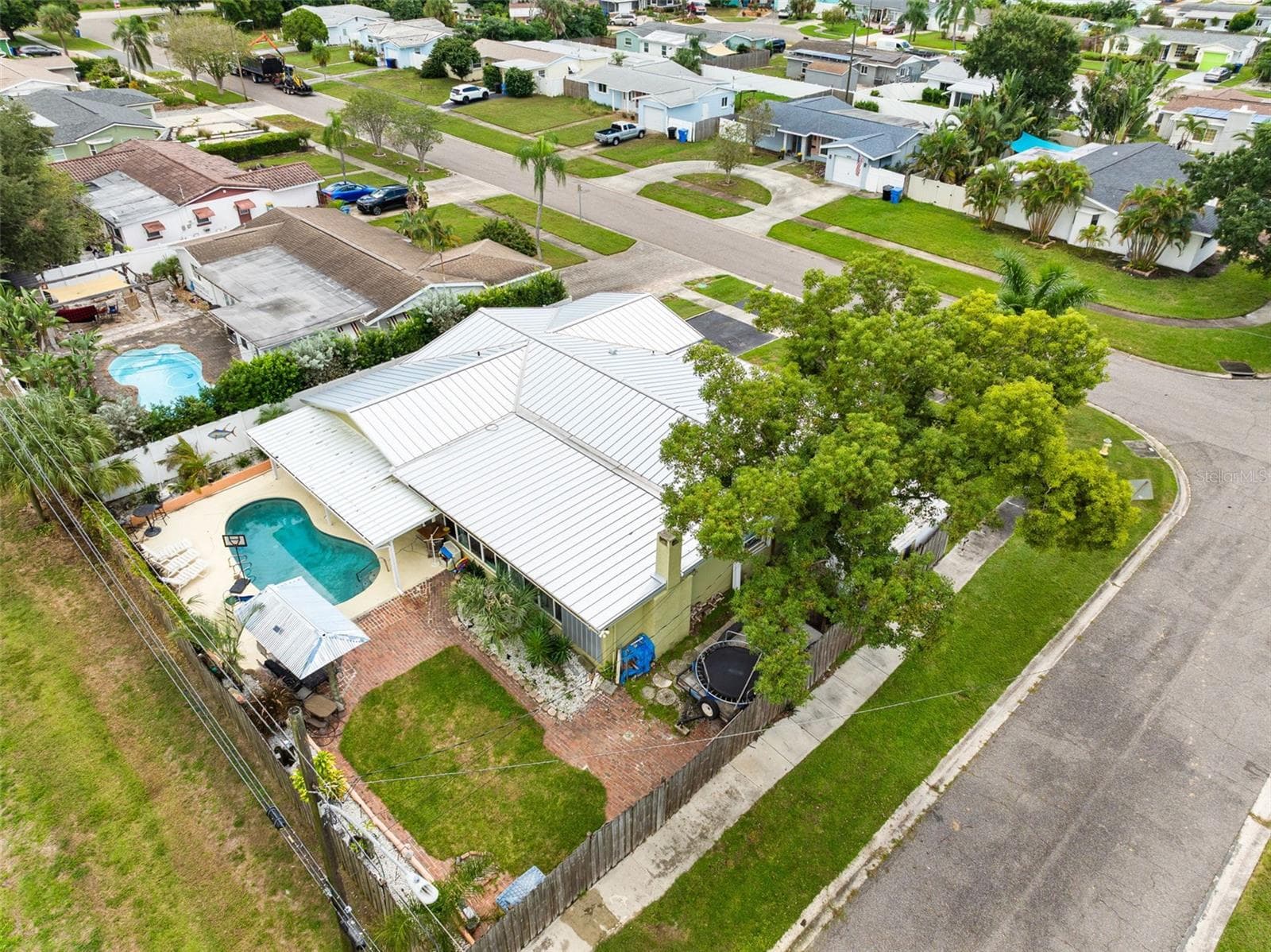 Single Family Residence at 5893 34TH AVE N, ST PETERSBURG, photo 82 of 85