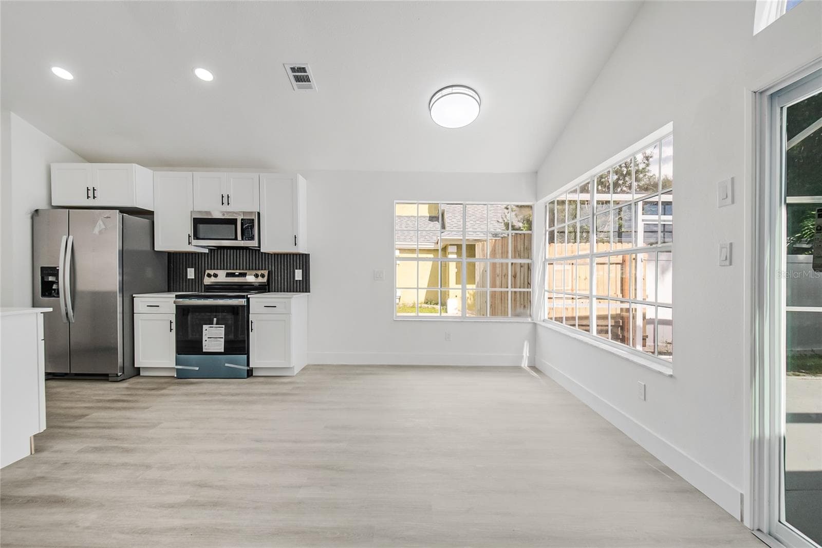 Single Family Residence at 2546 DAVENPORT CIR, KISSIMMEE, photo 22 of 44
