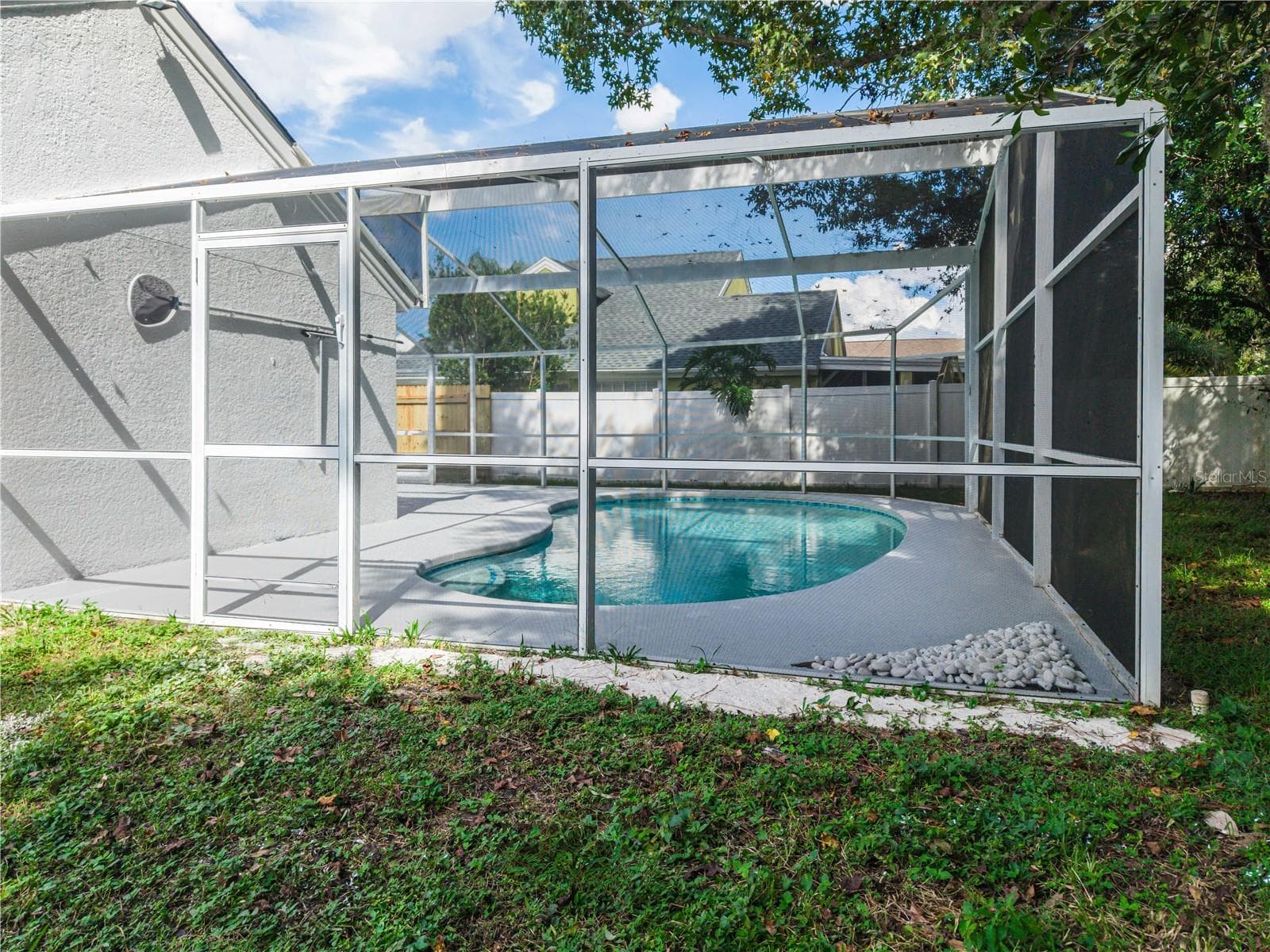 Single Family Residence at 2546 DAVENPORT CIR, KISSIMMEE, photo 42 of 44