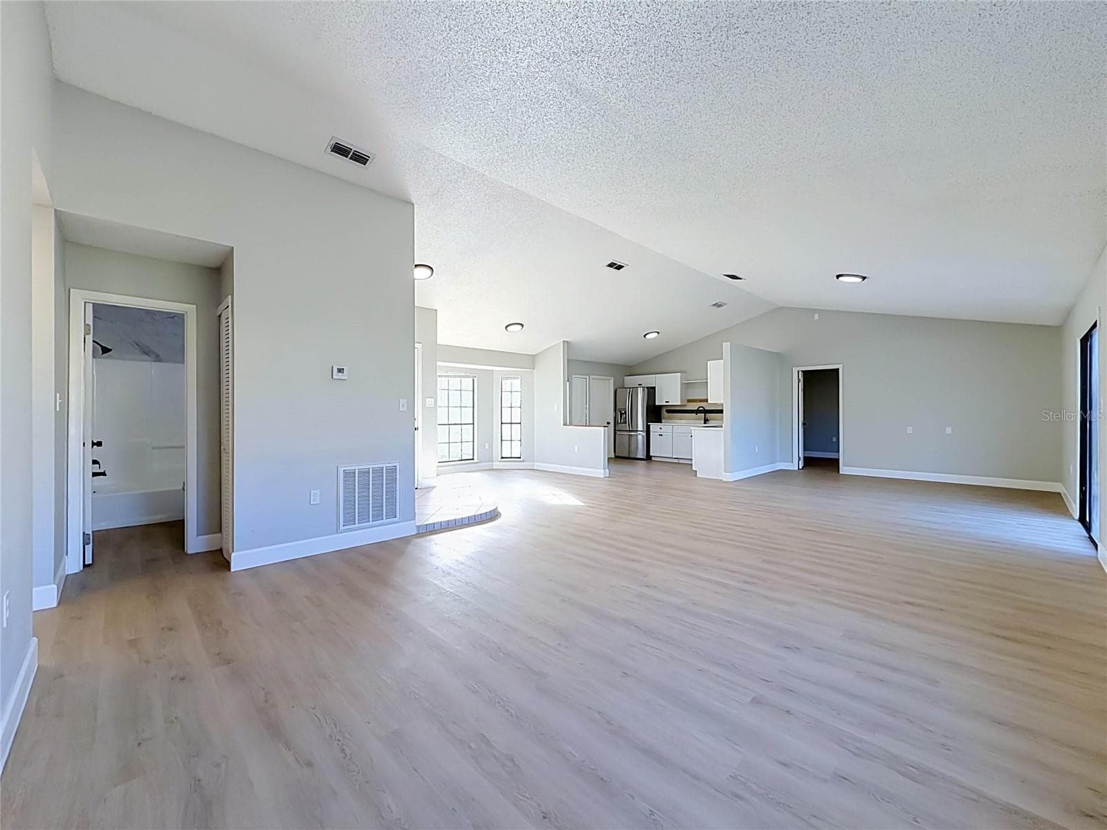 Single Family Residence at 864 WAGES WAY, ORLANDO, photo 6 of 40