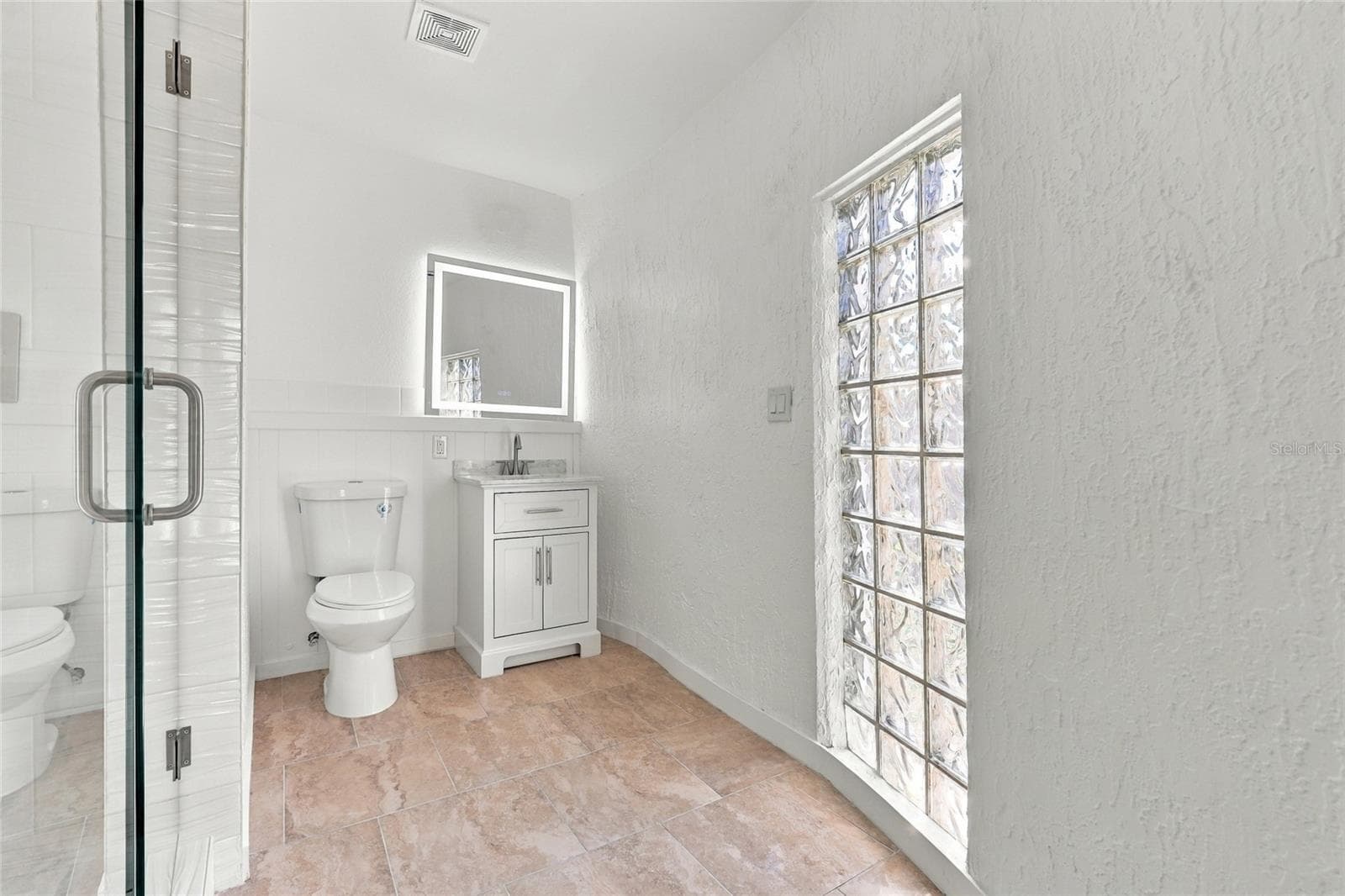 Single Family Residence at 2881 GENTIAN RD, VENICE, photo 22 of 31