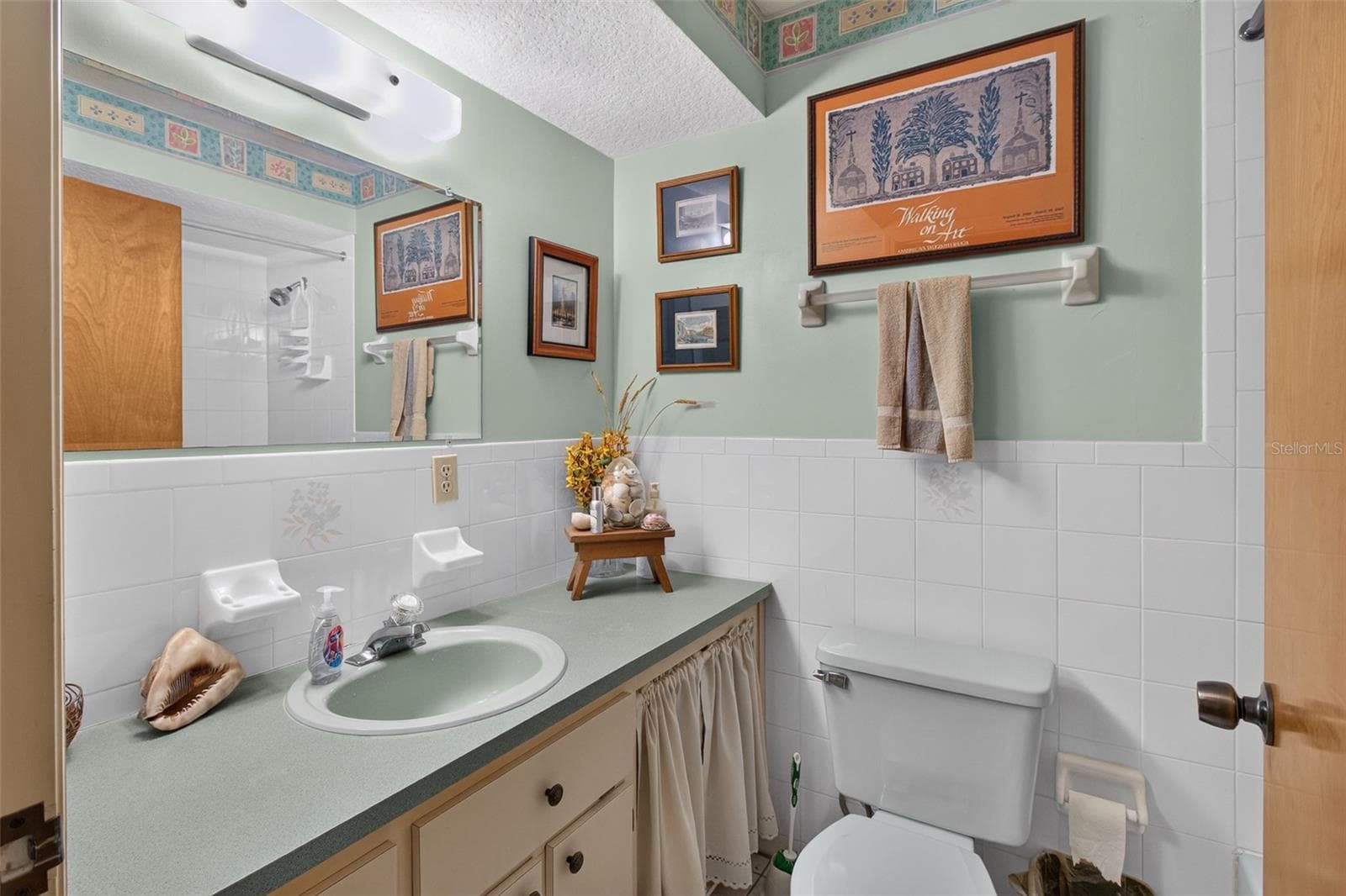 Single Family Residence at 2321 SPRING LAKE HWY, BROOKSVILLE, photo 32 of 69