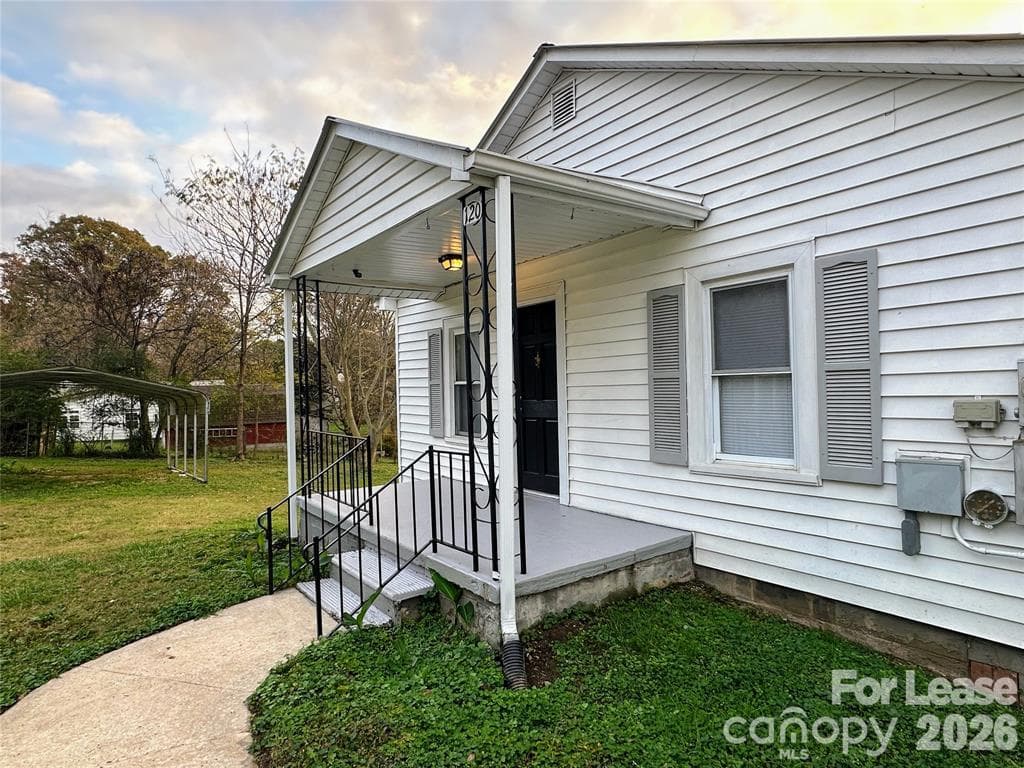Single Family Residence at 120 Charlwood Drive, Gastonia, photo 13 of 13