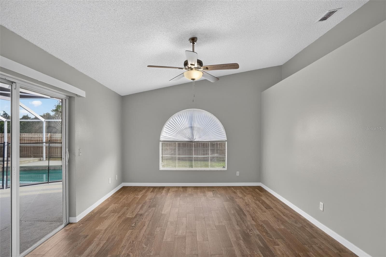 Single Family Residence at 4708 WINDWOOD DR, KISSIMMEE, photo 16 of 55